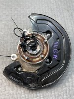 Кулак поворотный