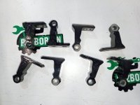 Петля двери