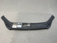 Накладка замка капота