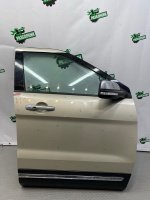 Дверь боковая