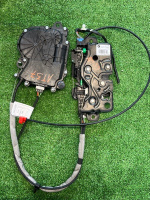 Замок багажника