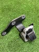 Петля багажника