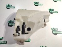 Бачок стеклоомывателя