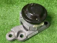 Подушка двигателя