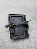 Крепление аккумулятора