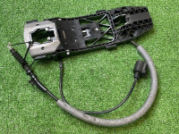 Кронштейн ручки двери