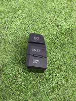 Кнопка бардачка