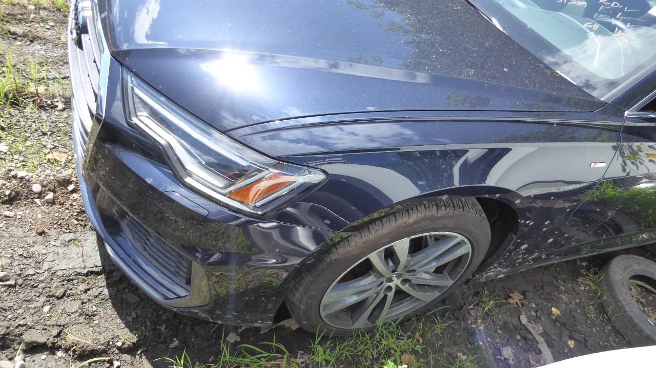 AT24 2019 AUDI A6 WAUL2AF24KN089046