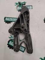 Опора двигателя