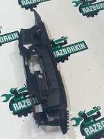 Крепление сиденья