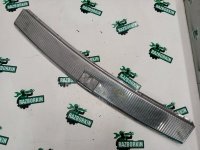 Накладка петли багажника