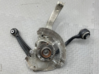 Кулак поворотный