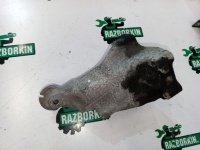 Кронштейн двигателя