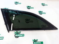 Стекло заднего крыла