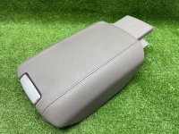 Подлокотник