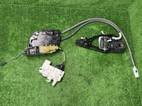 Замок двери с доводчиком