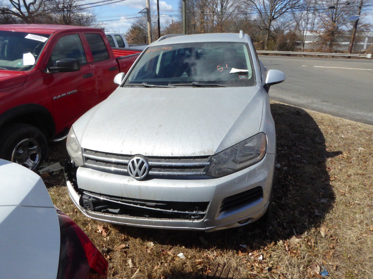 2011 VW TOUAREG WVGFF9BP9BD000738