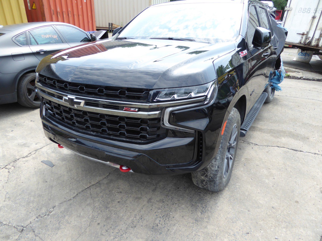 AT25 Chevrolet Tahoe 2021 1GNSKPKD6MR415389