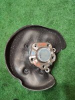 Кулак поворотный