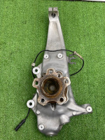 Кулак поворотный