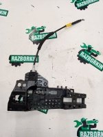 Кронштейн ручки двери