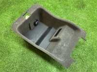 Вещевой ящик центральной консоли