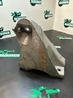 Опора двигателя