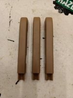 Крышка кронштейна сиденья