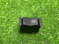 Кнопка обогрева заднего стекла