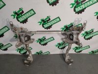 Подрамник передний