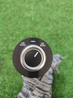 Выключатель ассистента движения на спуске