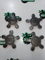 Заглушка колесного диска