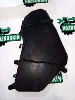 Крышка предохранителей Крышка предохранителей