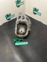 Подушка двигателя