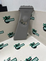 Накладка центральной стойки