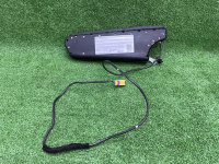 Подушка безопасности в сиденье