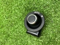 Кнопка регулировки рулевой колонки