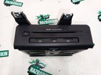 Блок управления мультимедиа