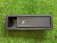 Ручка регулировки спинки сиденья Ручка регулировки спинки сиденья