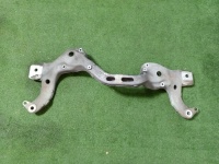 Кронштейн опоры двигателя