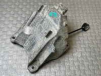 Кронштейн двигателя