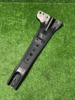 кронштейн передней панели (телевизора)