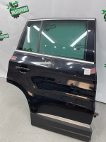 Дверь боковая