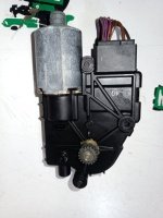 Моторчик люка