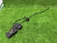 Замок капота