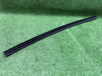 Уплотнитель стекла двери