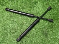 Упор капота