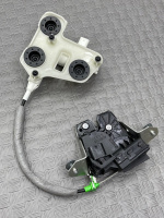 Замок багажника