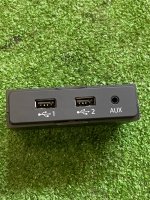 Разъем USB и AUX