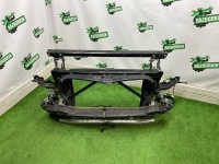 Передняя панель